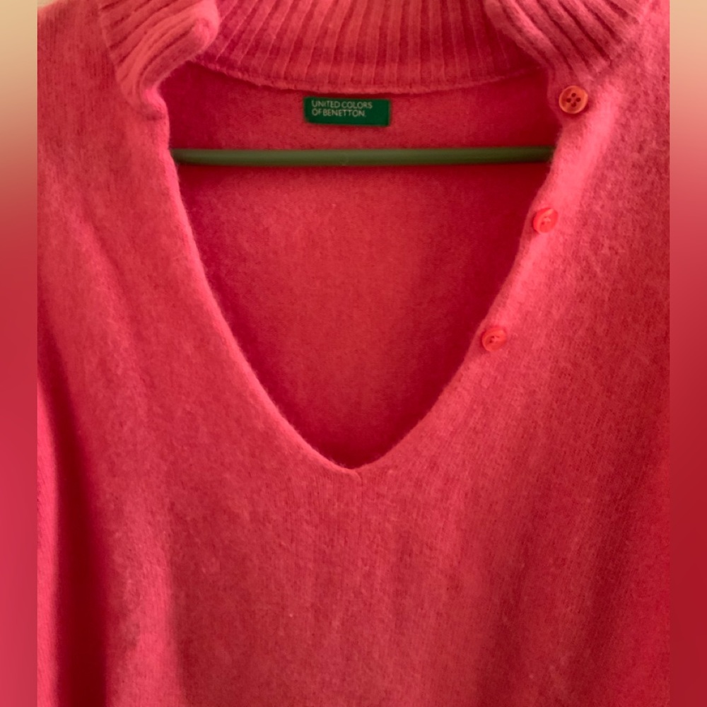 United Colors of Benetton hot pink sweater